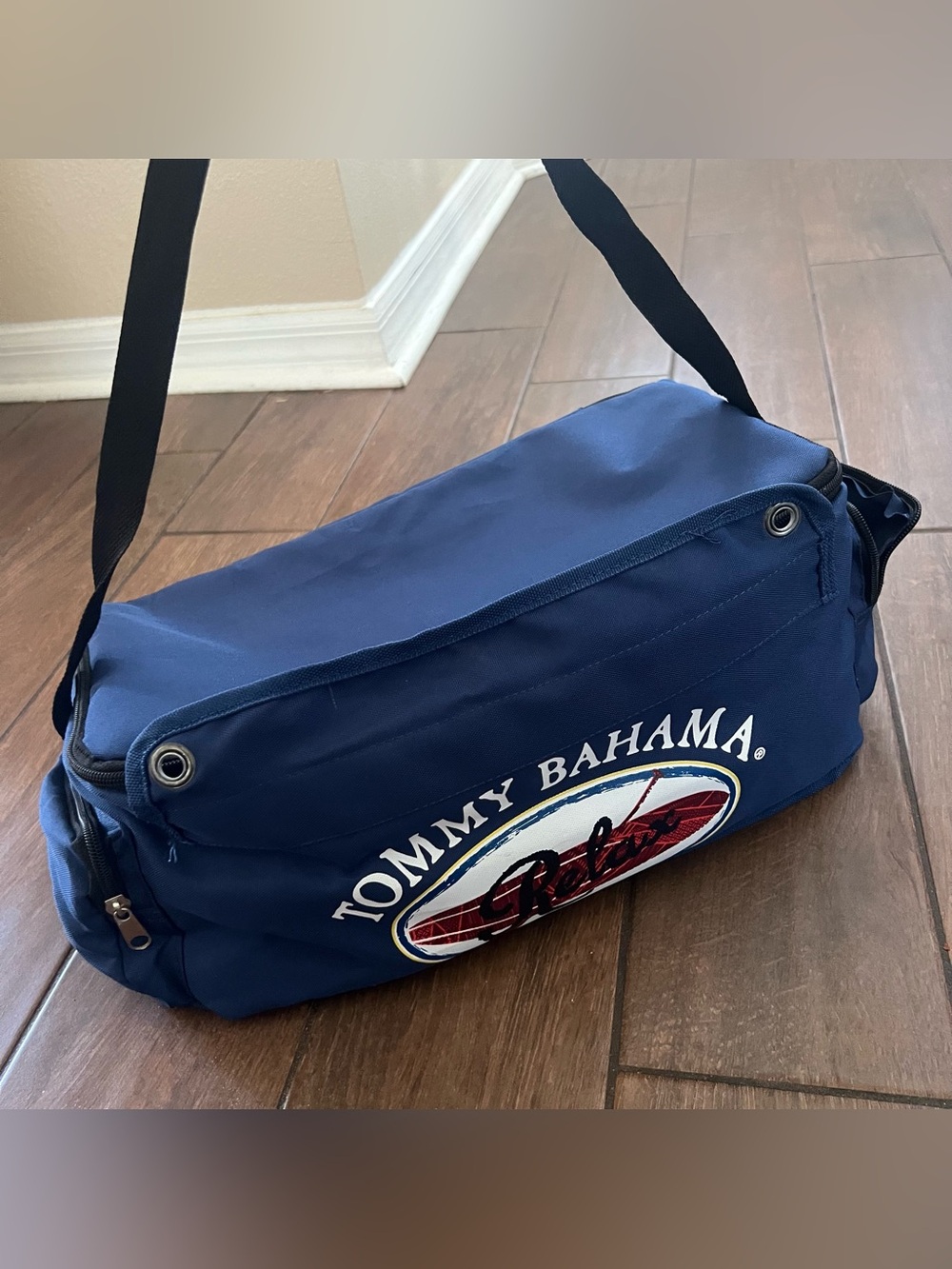 Tommy Bahama Relax Soft Sided Zippered Cooler Bag with Carrying Strap